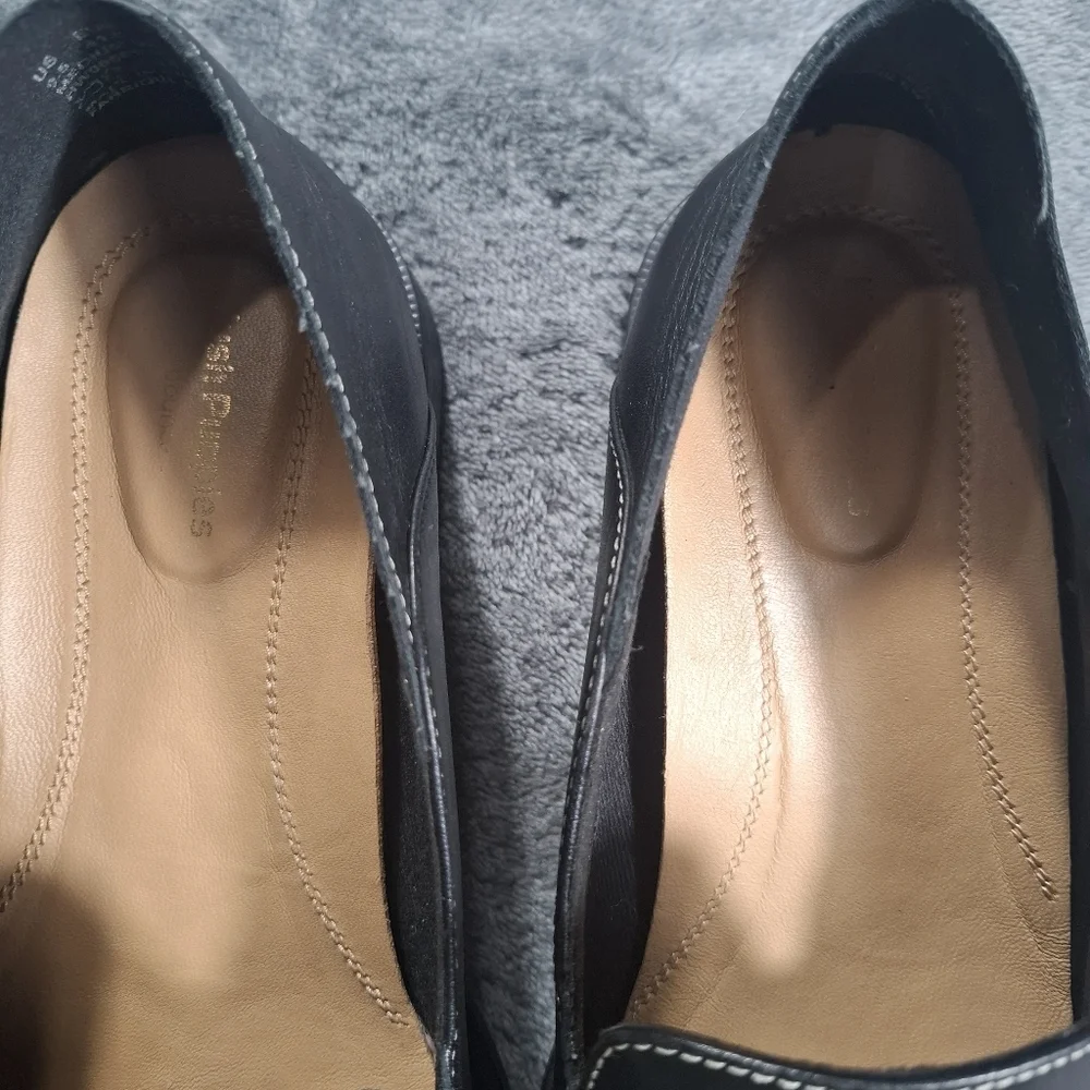Hush Puppies Bailey Slip-On Loafers, Black Leather, Women's 9.5 M